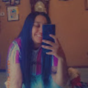 Meet your Posher, Selena